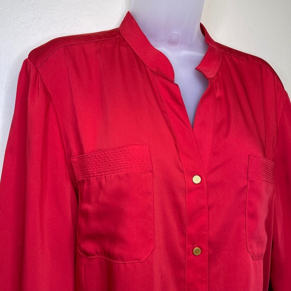 Chico’s | NWT Red Textured Gold Button Down Charmeuse Chic Blouse - Picture 6 of 16
